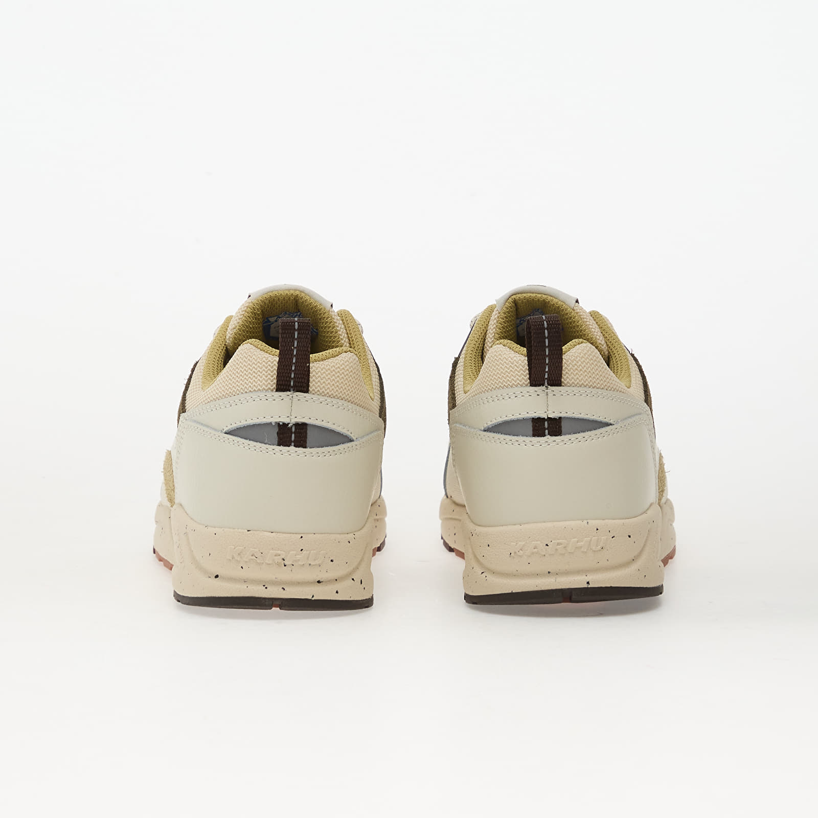 Zapatillas Hombre Karhu Fusion 2.0 Lily White/ Molé