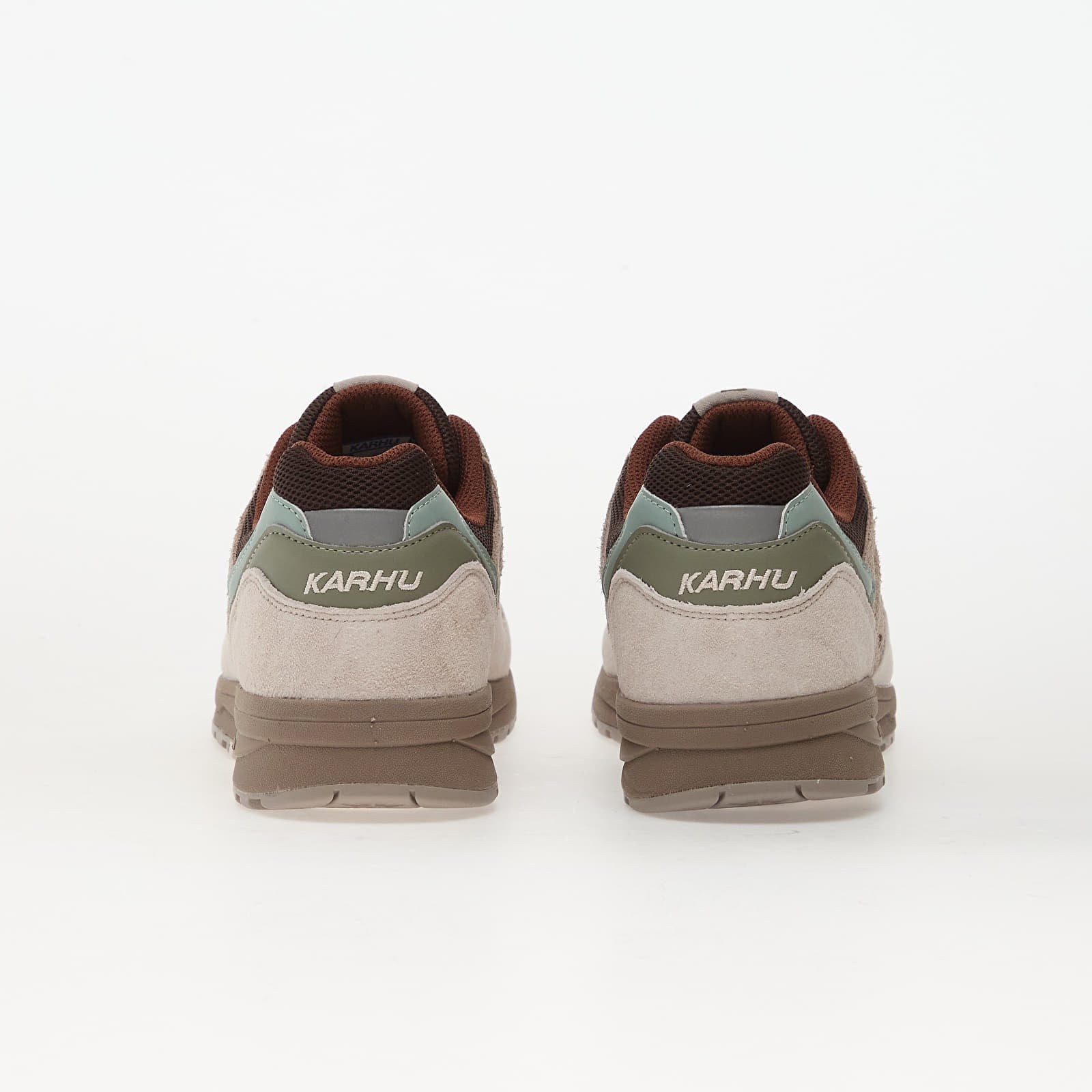 Men's shoes Karhu Legacy 96 White Sand/ Beech