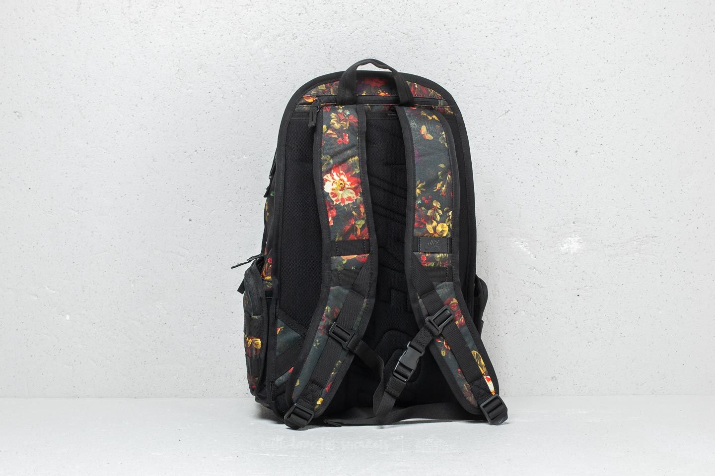 Nike shop rpm floral