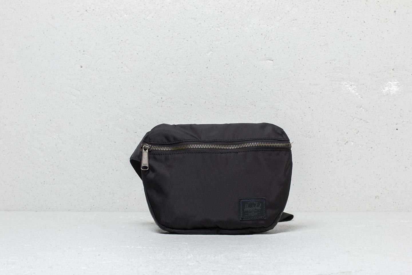 Hip bags Herschel Supply Co. Fifteen Hip Bag Black
