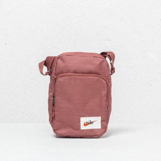 Crossbody bags Nike Heritage Small Items Red Sepia Footshop