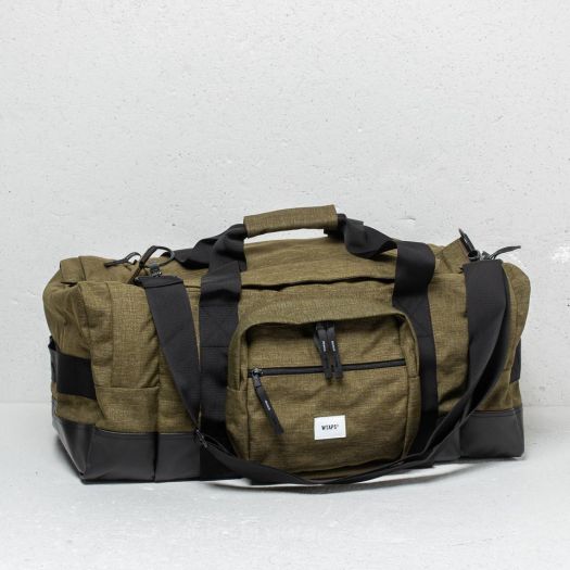 Vans duffle bag 2025