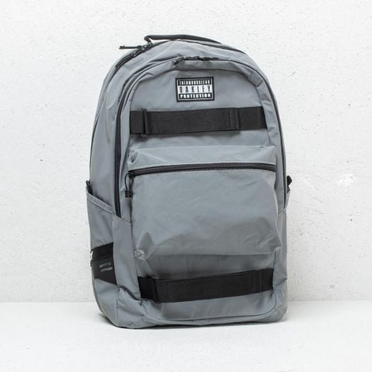 Oakley tnp on sale reflective backpack
