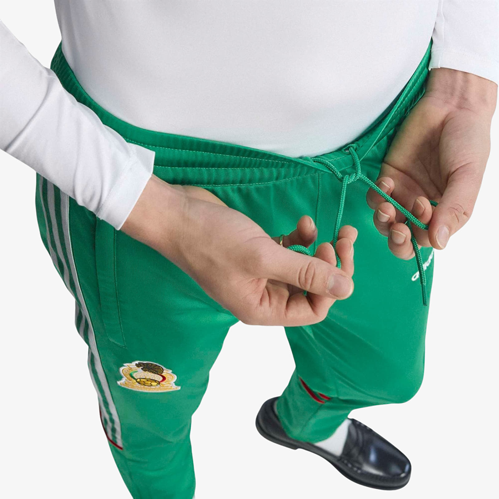 Trenirka hlače  adidas Fmf Track Pants 86 Green