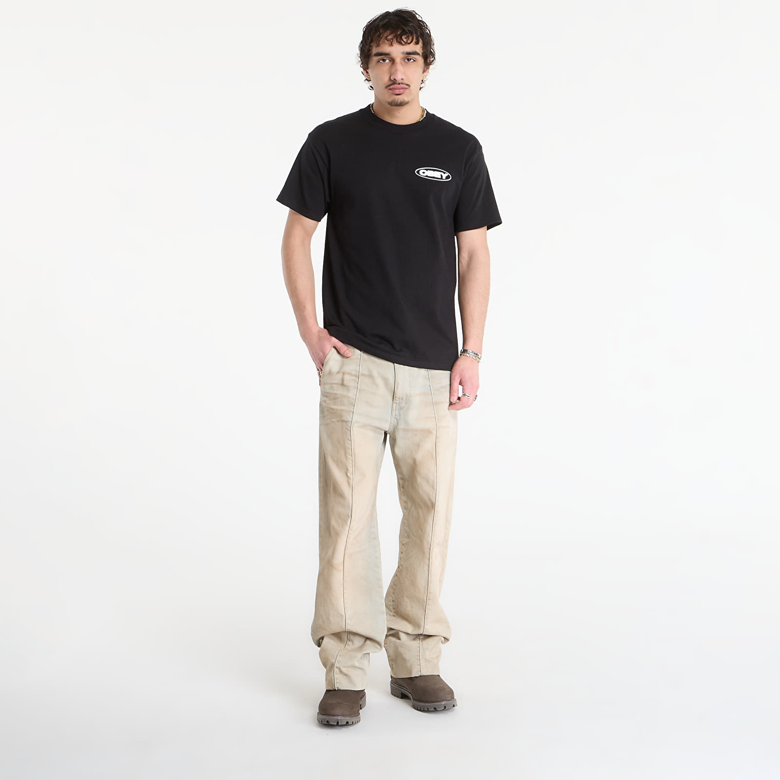 T-shirts OBEY Global Impact Black