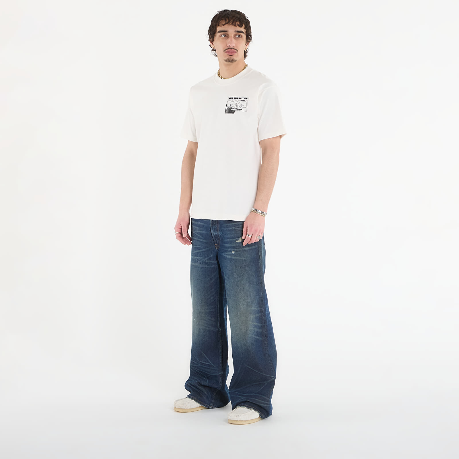 T-shirts OBEY Club Vintage White