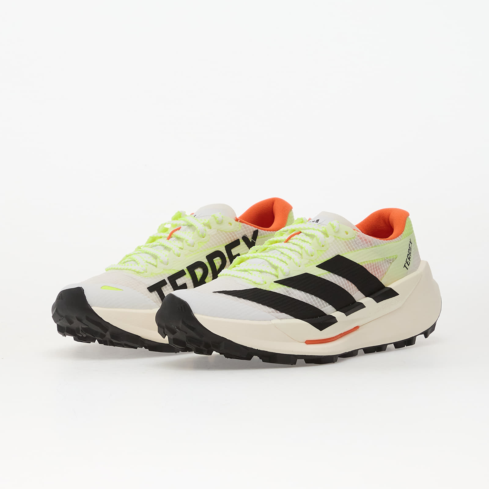 Sapatos de mulher adidas Terrex Agravic TT Trail Running Ftwr White/ Core Black/ Impact Orange