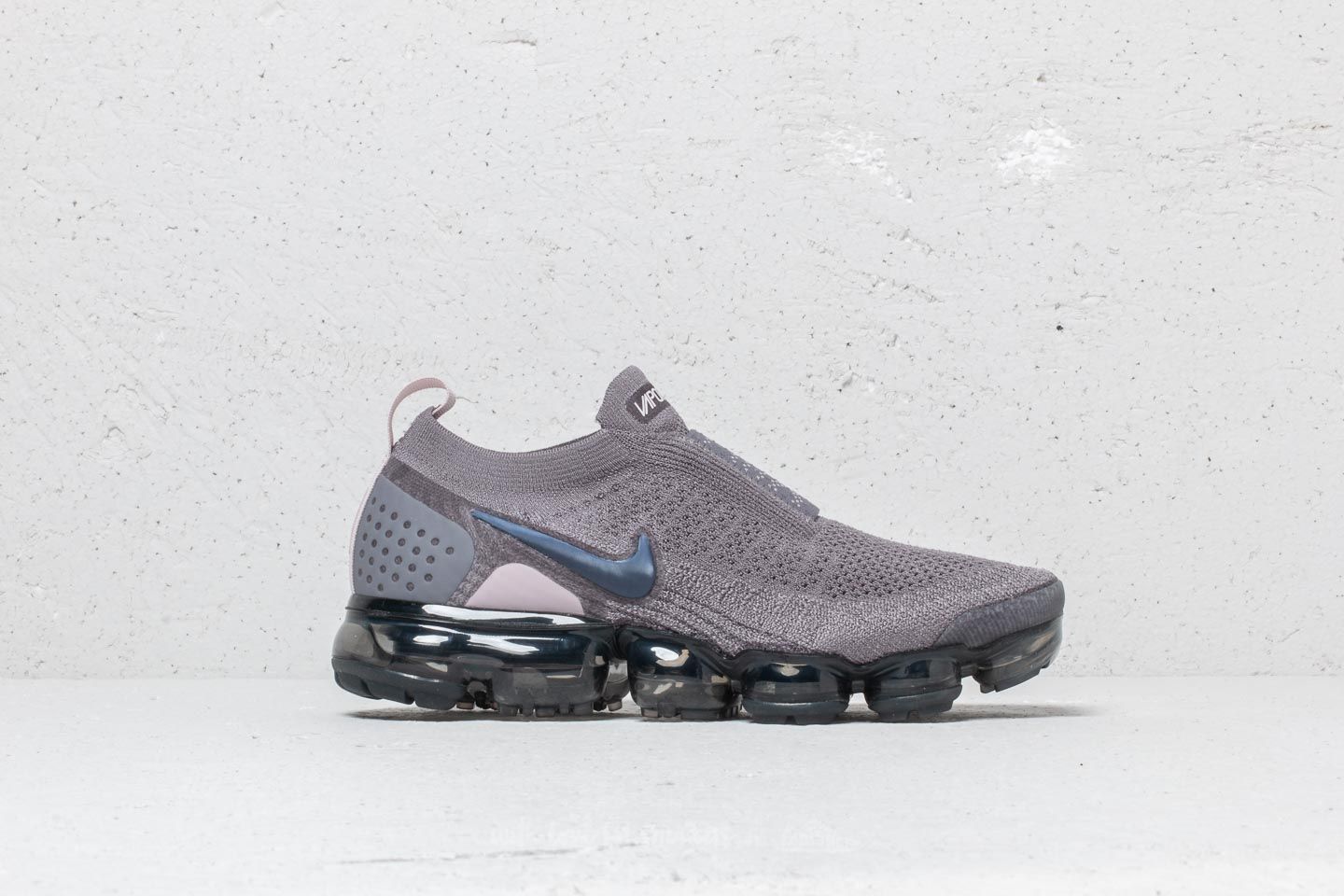 Women s shoes Nike Wmns Air Vapormax Flyknit Moc 2 Gunsmoke