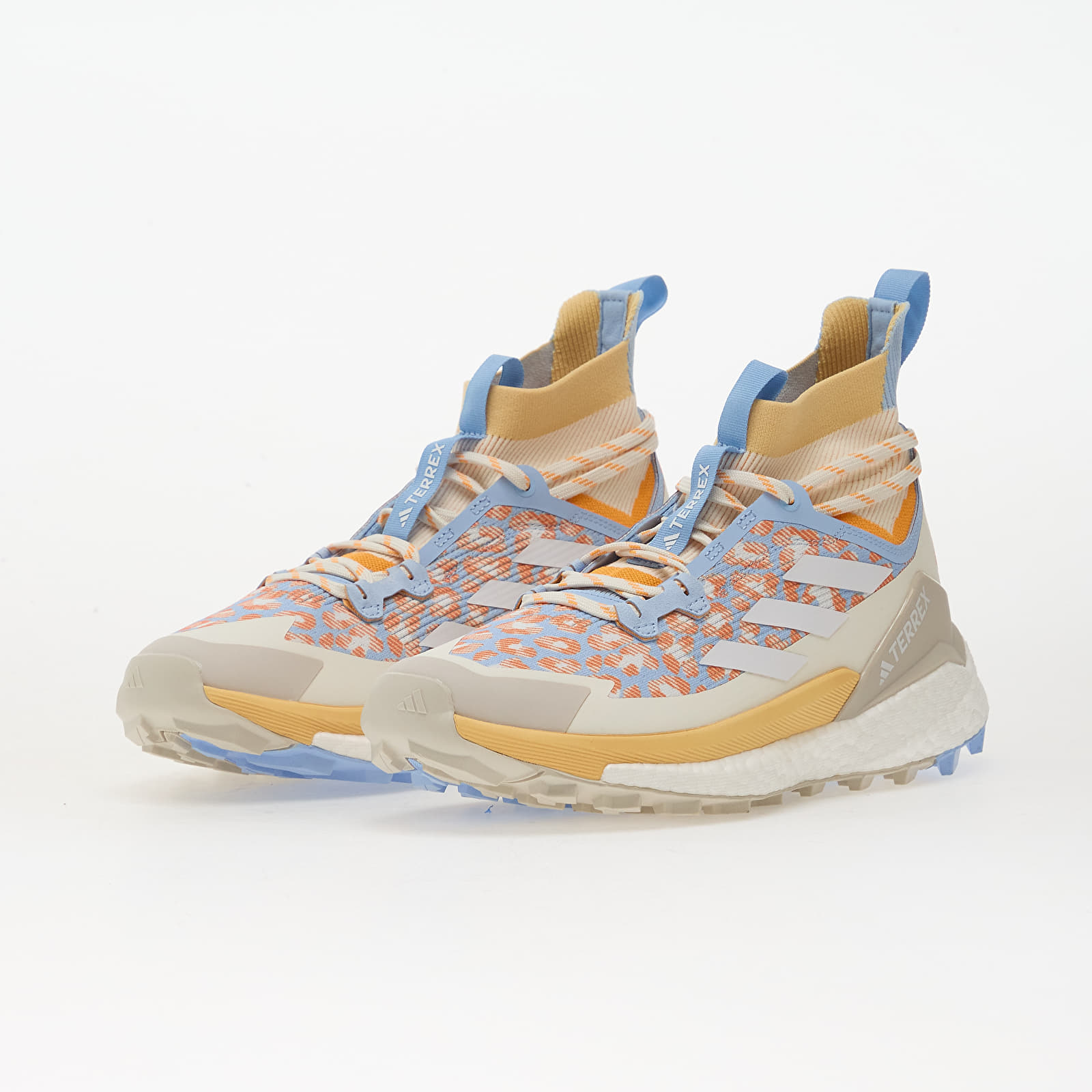 Sapatos de mulher adidas Terrex Free Hiker 2.0 Hiking Glow Blue/ Ftwr White/ Pure Tangerine
