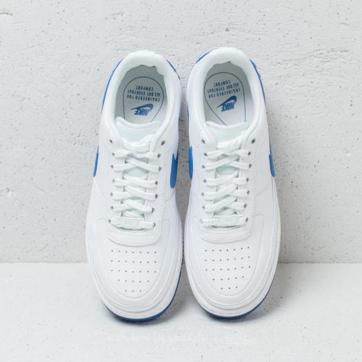 Nike jester all white top