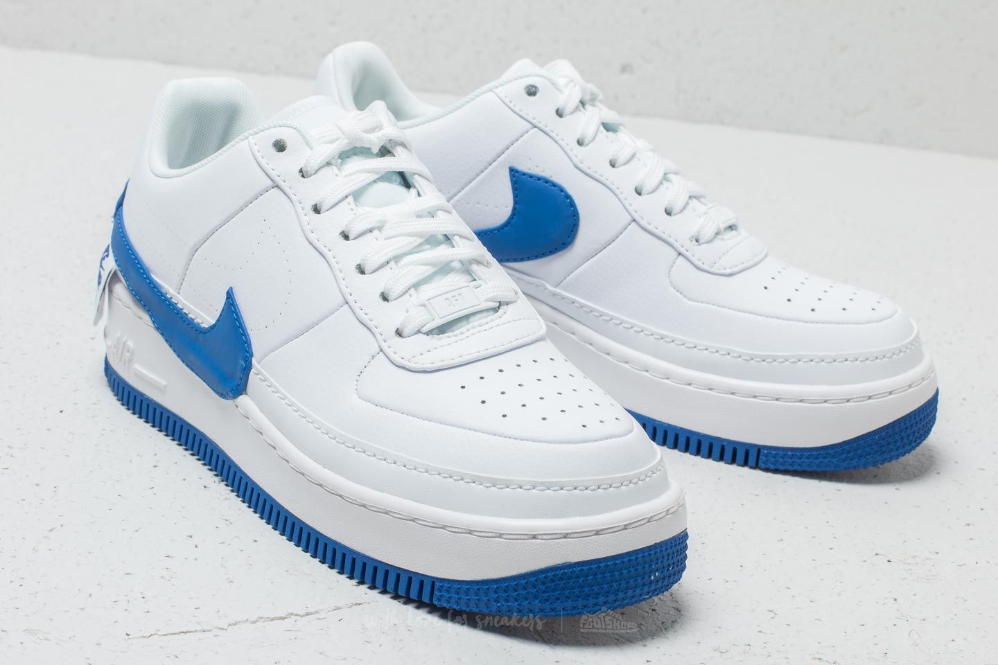 Damen Sneaker und Schuhe Nike Air Force 1 Jester XX Wmns White/ Game Royal