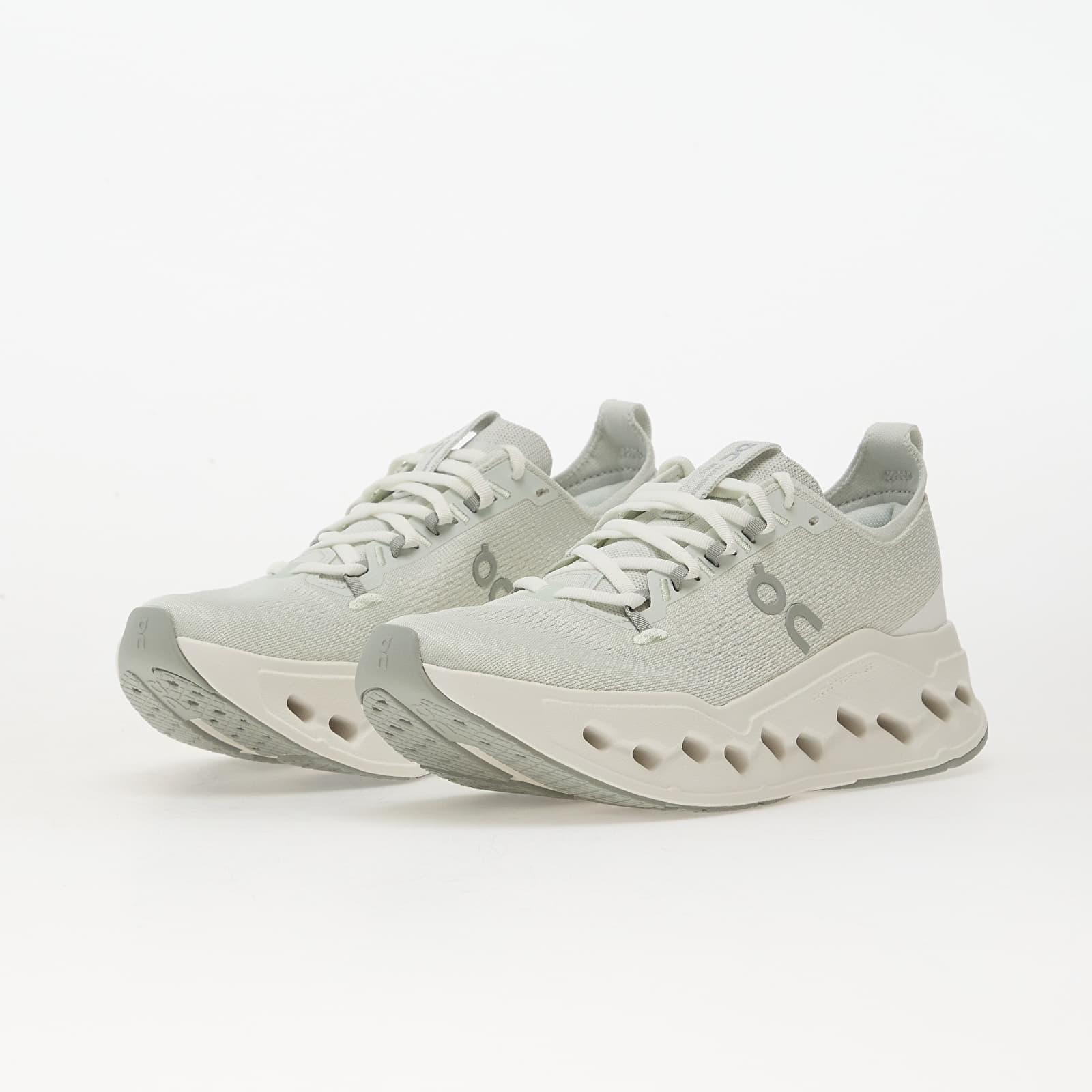 Buty damskie On W Cloudsurfer Max Iceberg/ Ivory