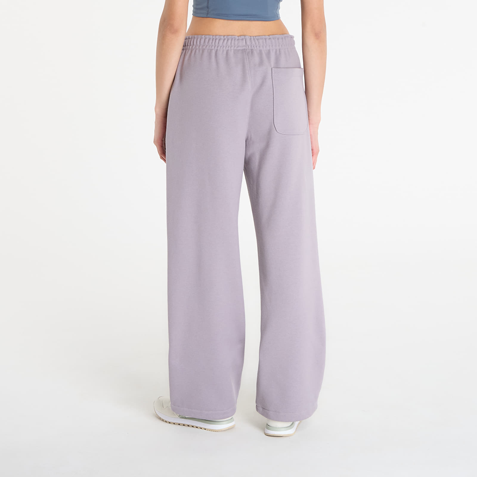 Ženske trenirke The North Face Redbox Sweatpants Transcendent Grey