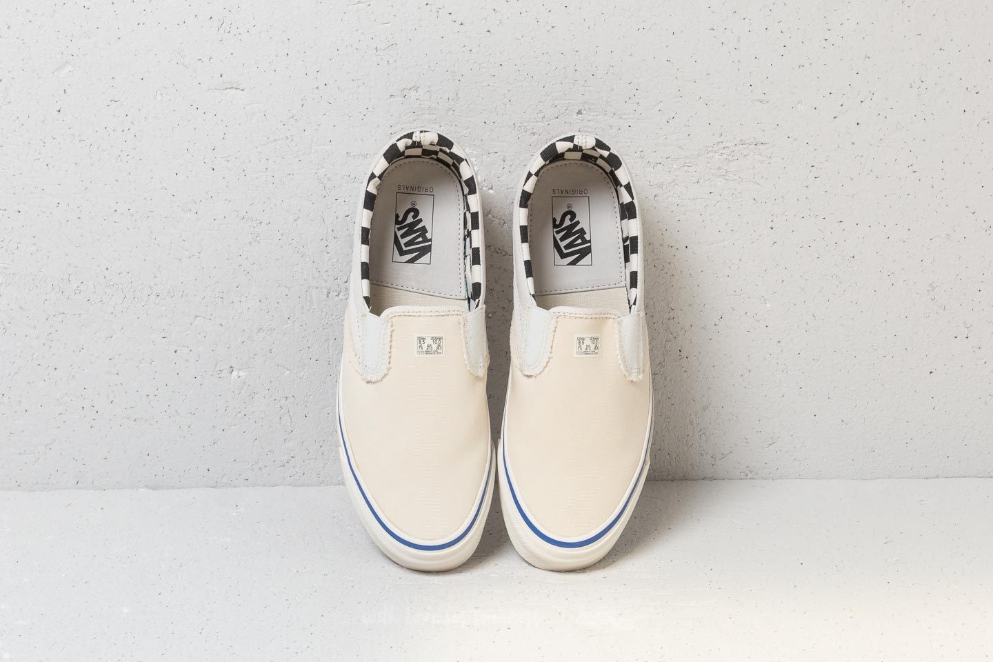 Vans slip on inside hot sale out