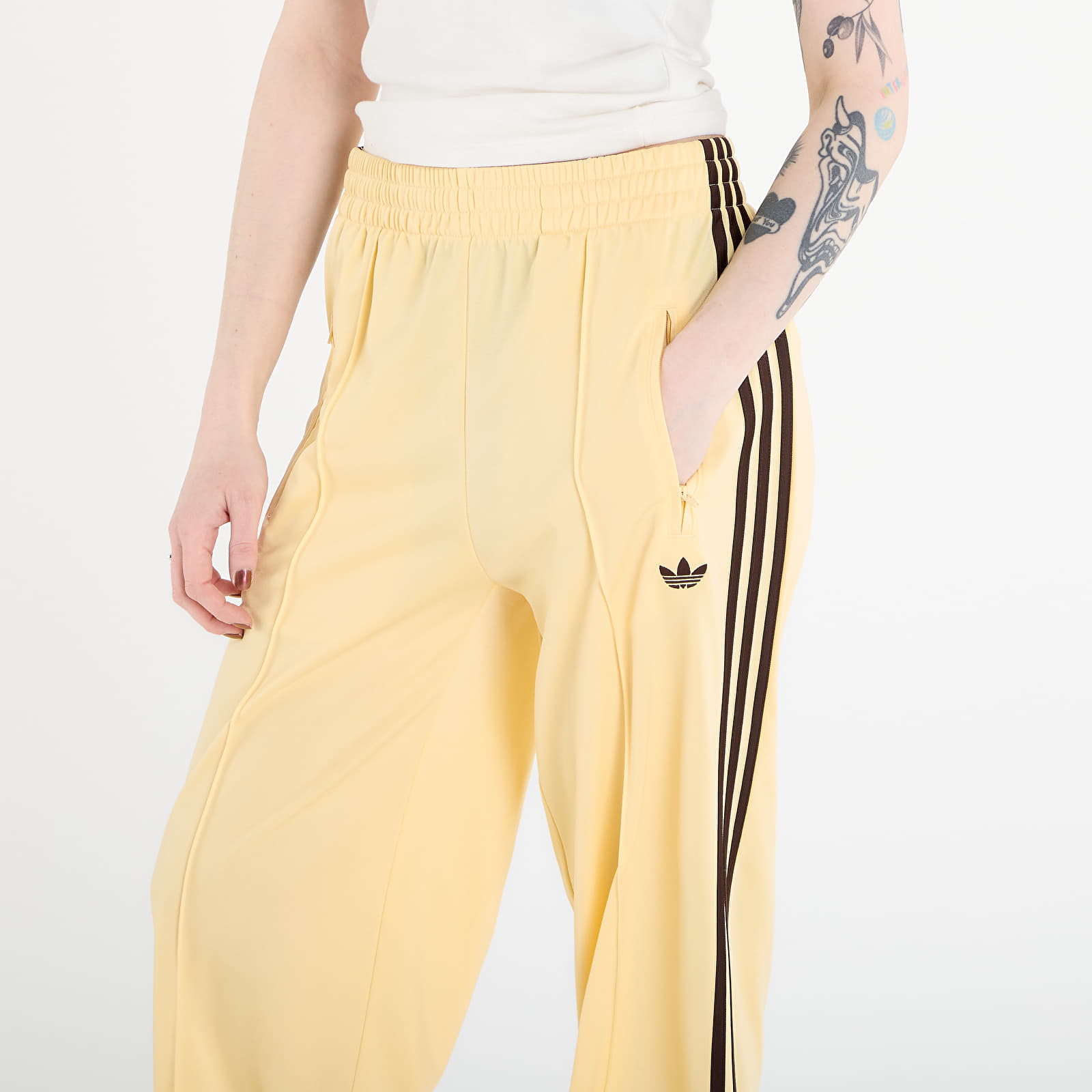 Дамски спортни панталони adidas Fb Track Pants Loose Orange Tint