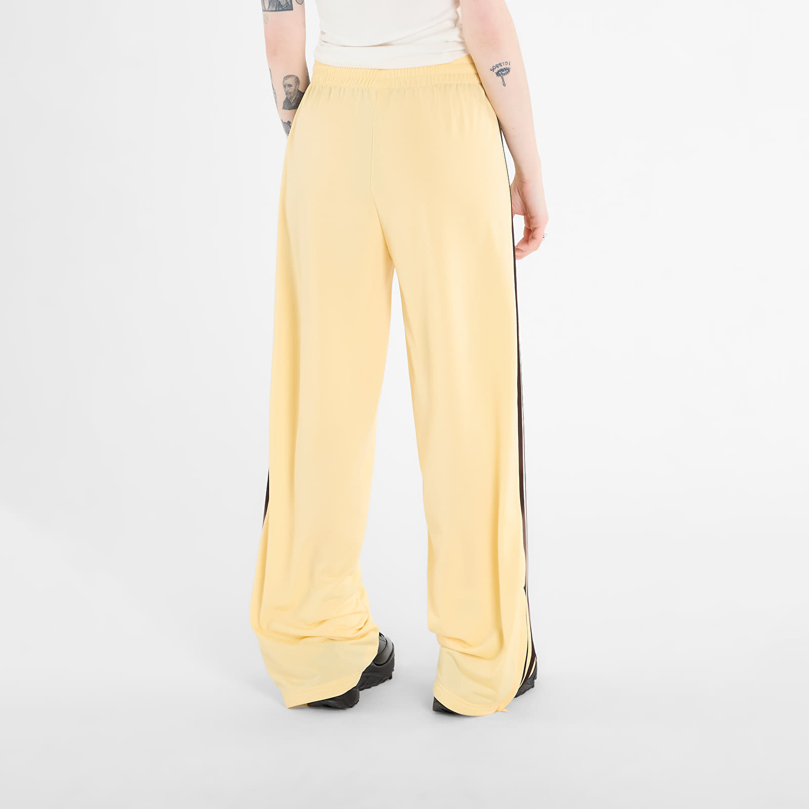 Дамски спортни панталони adidas Fb Track Pants Loose Orange Tint