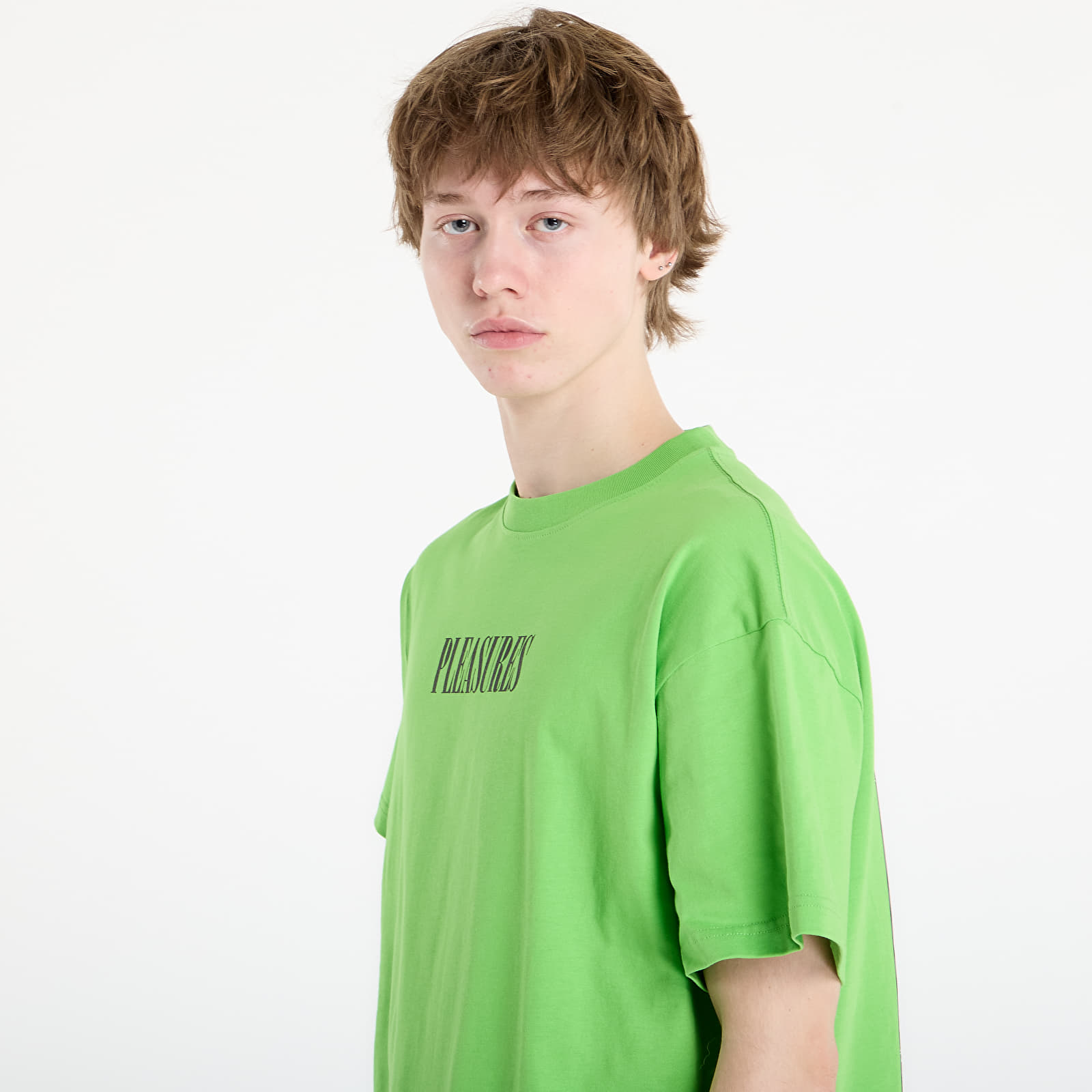 T-shirts PLEASURES Exhibition T-Shirt Lime