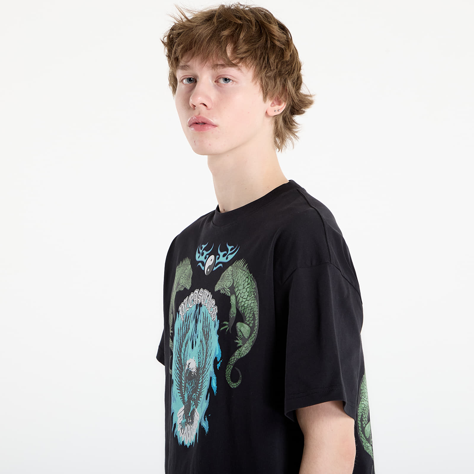 T-krekli PLEASURES Need T-Shirt Black