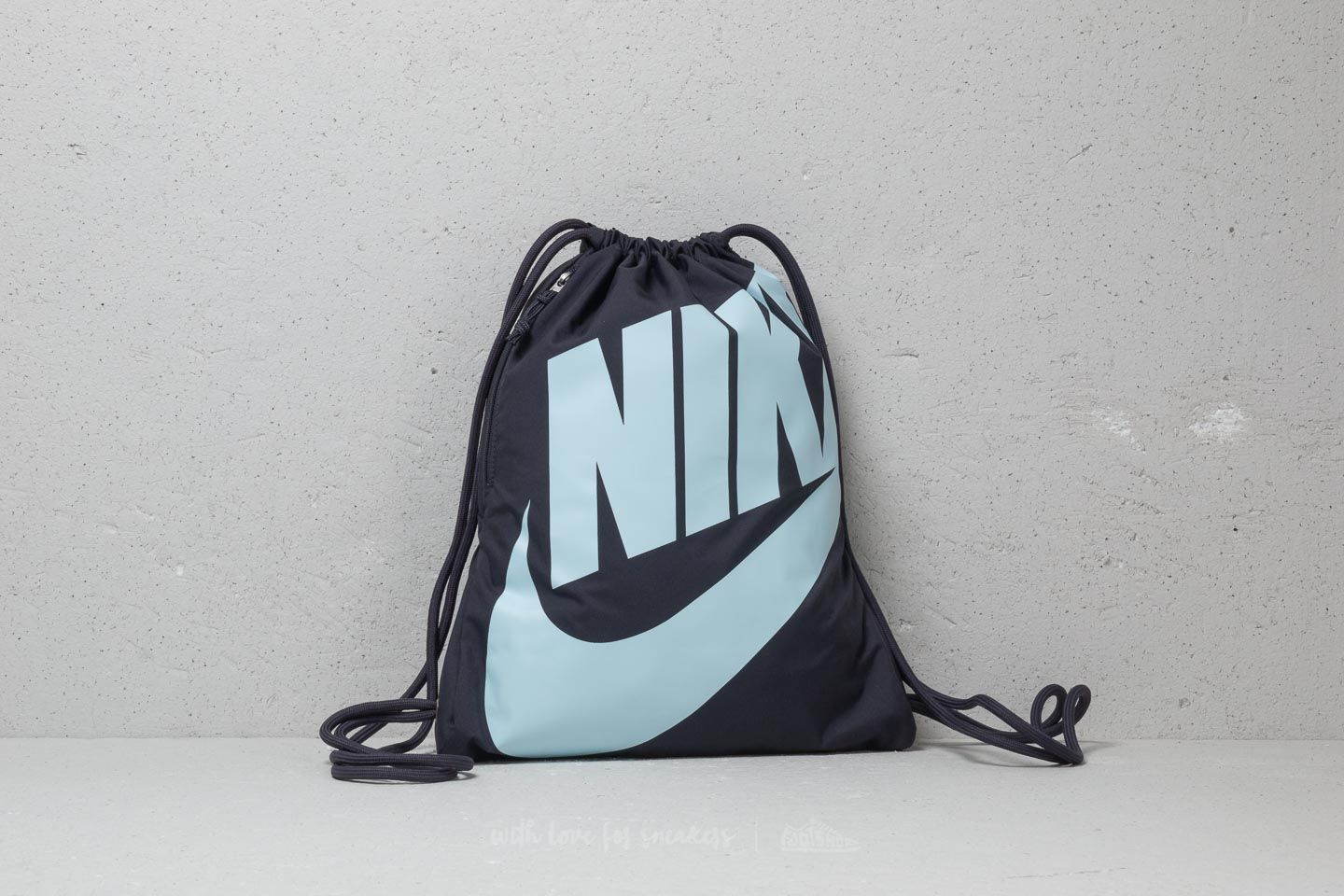Gymsacks Nike Heritage Drawstring Backpack Gridiron Cobalt Tint