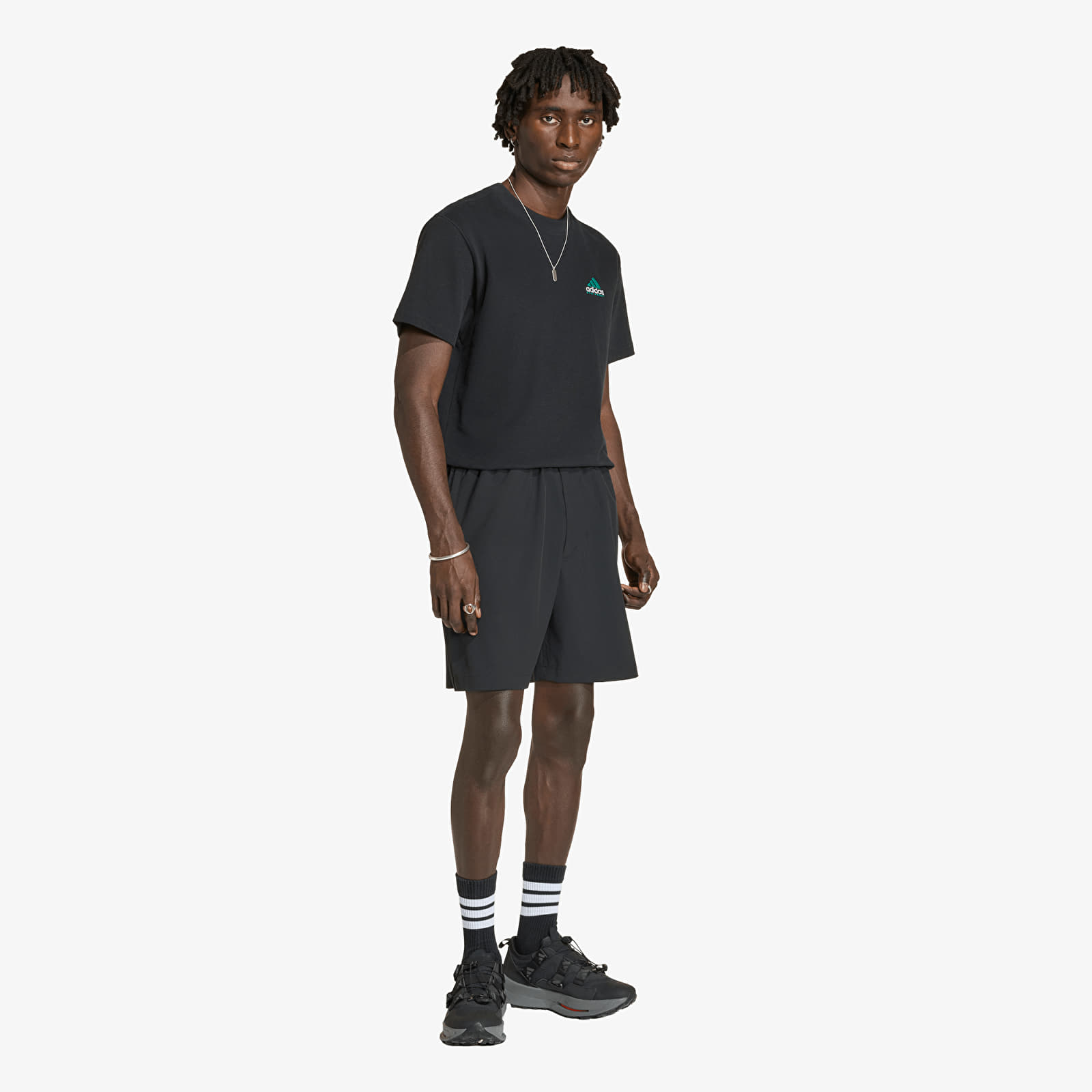   Μπλούζες adidas Equipment Graphix Tee Black