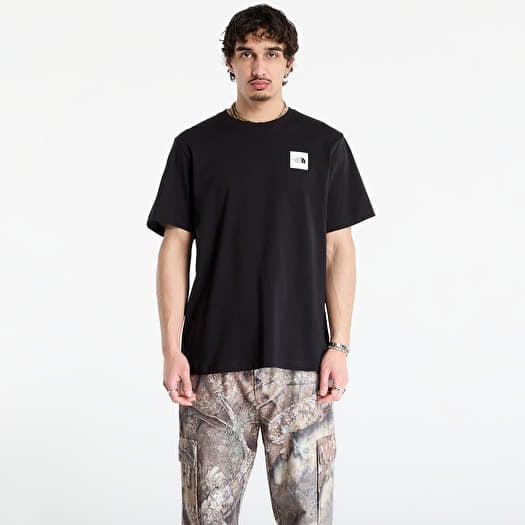 T-paita The North Face Evolution Box Half Dome Regular Short Sleeve Tee TNF Black