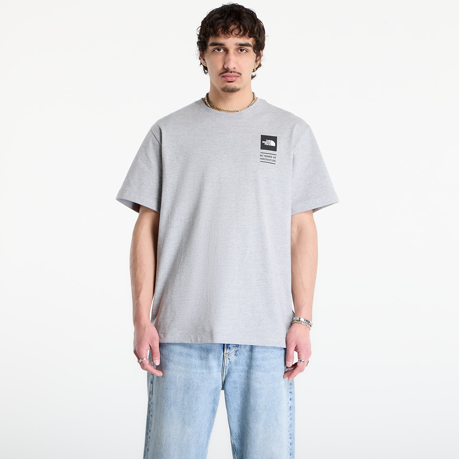 T-paidat The North Face TNF Celebration Relaxed Short Sleeve Tee-Graphic TNF Pale Grey Heather