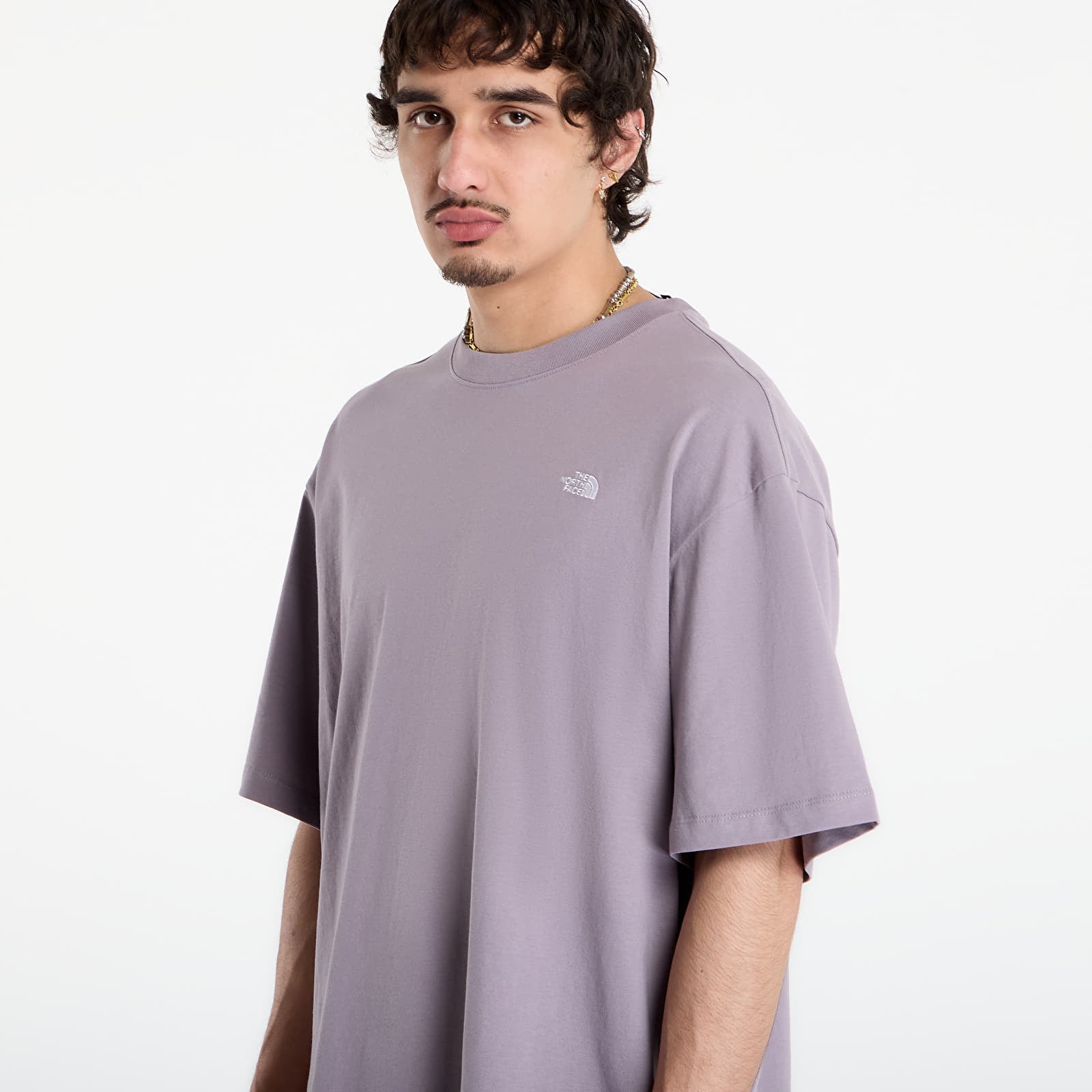 Majice T-shirt The North Face TNF Essential Simple Dome Os Ss Tee Transcendent Grey