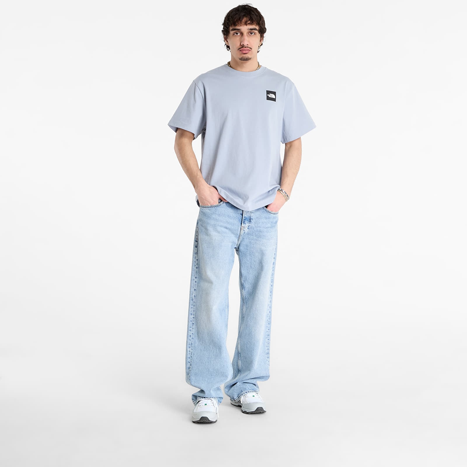 T-paidat The North Face Expedition Photo Relaxed Short Sleeve Tee-Graphic Frost Grey