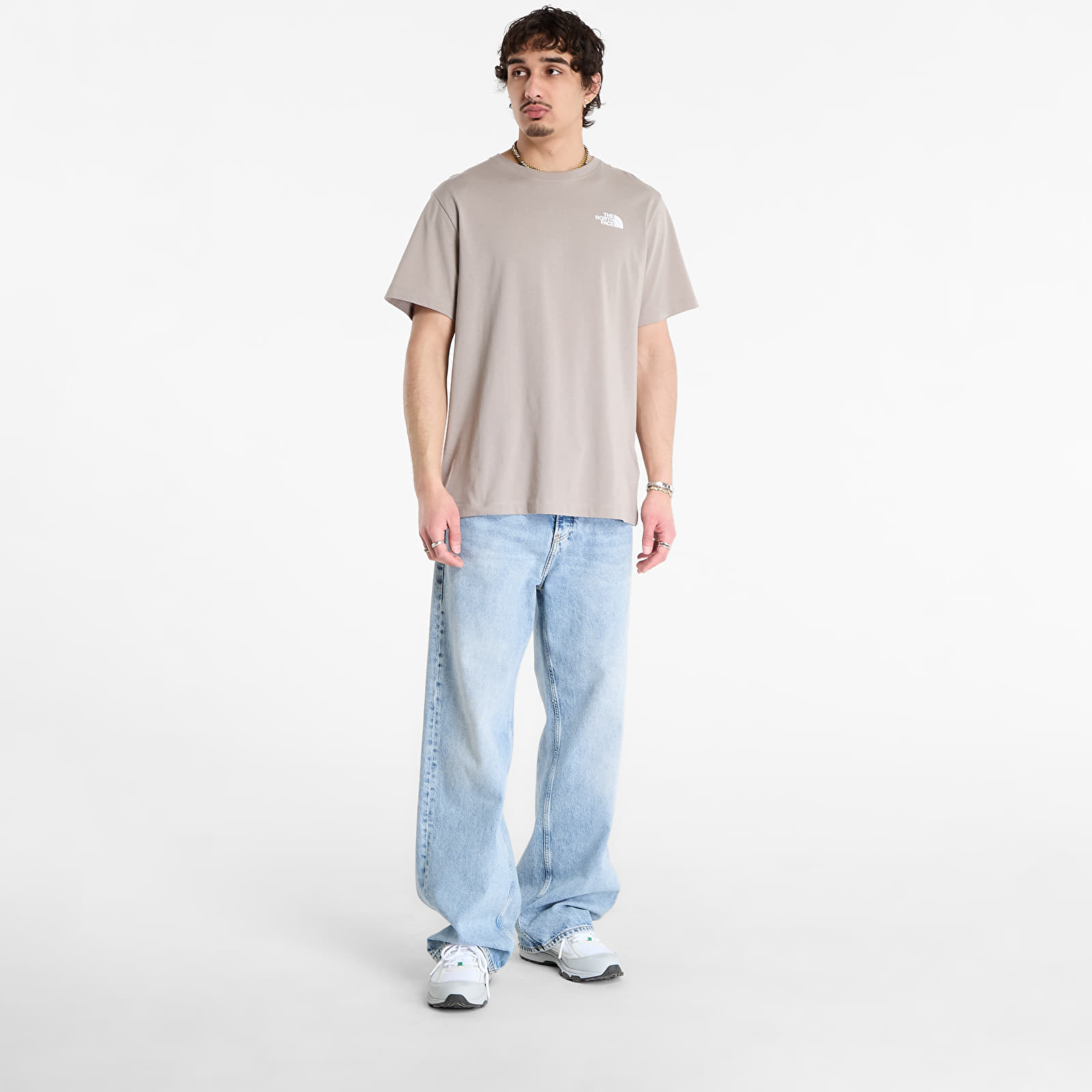 T-Shirts The North Face Evolution Box Nse Short Sleeve Tee Stone Slab