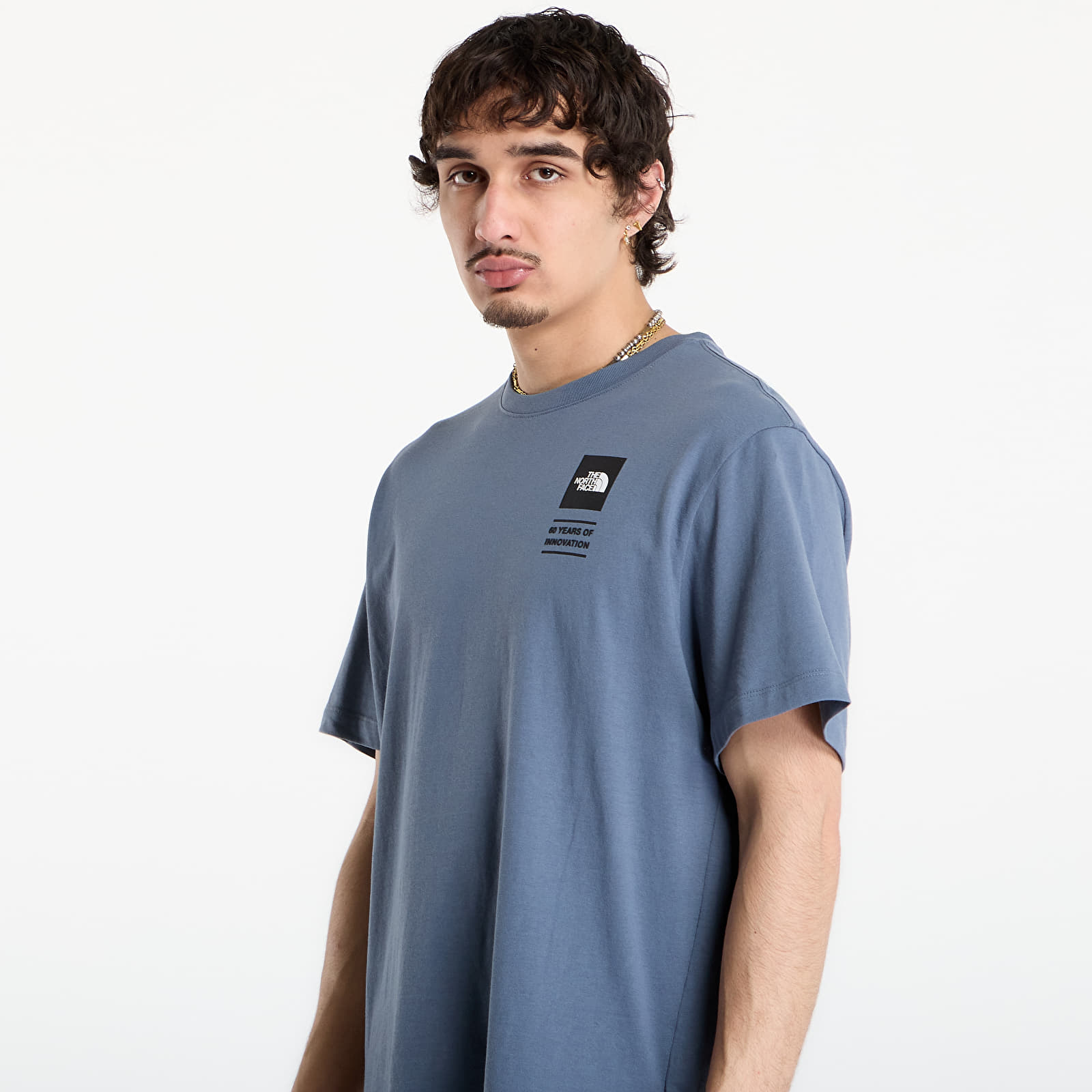 Trička The North Face Icon Celebration Regular Short Sleeve Tee-Graphic Granite Grey