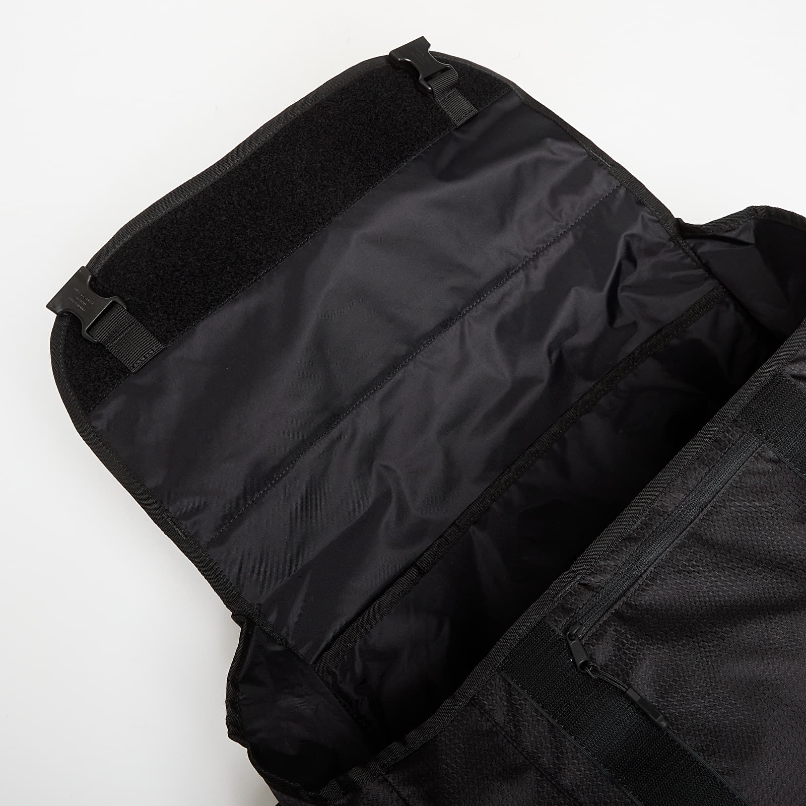 Men's Shoulder Bags Gramicci Messenger Bag Black