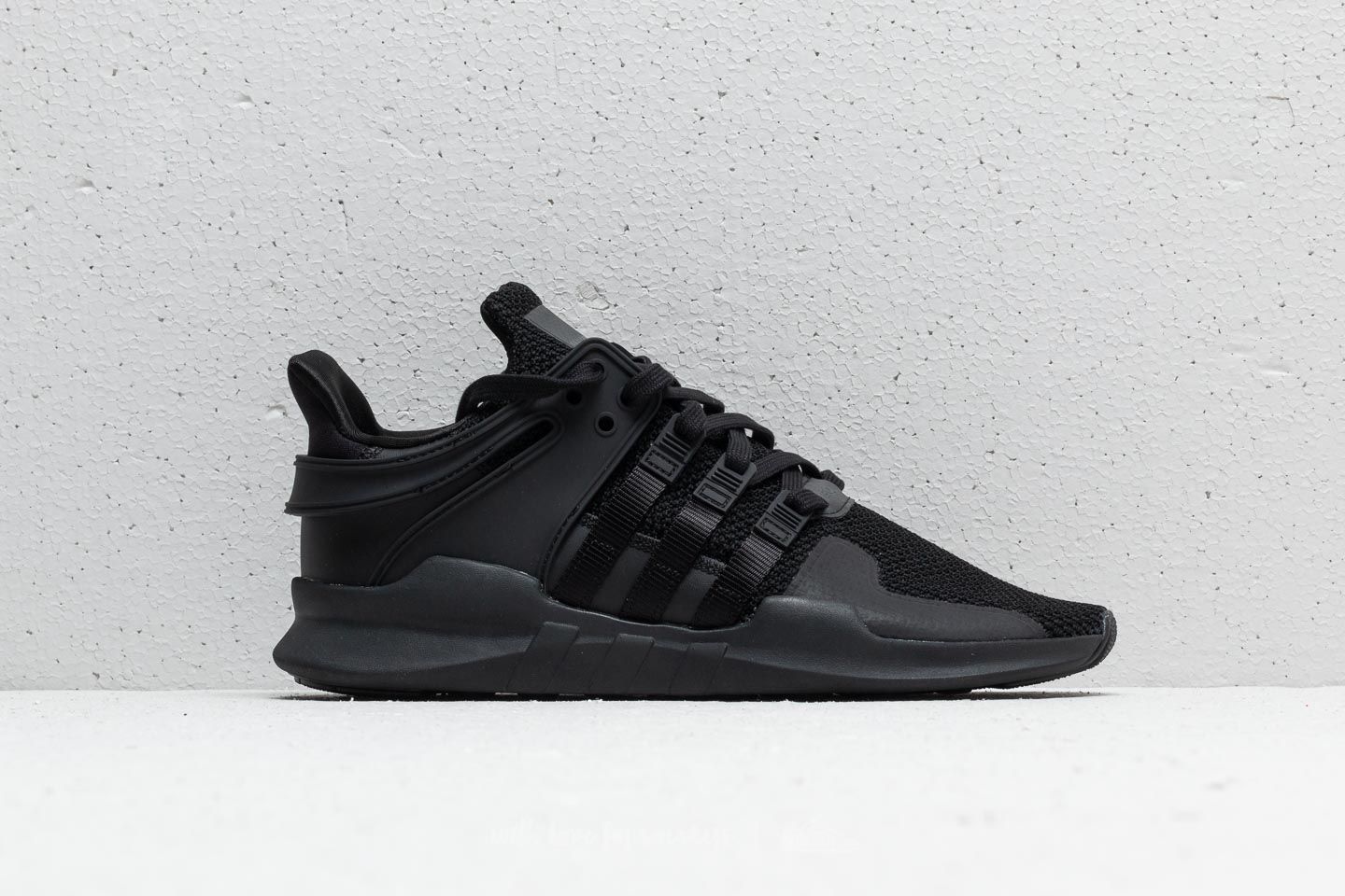 Chaussures et baskets homme adidas EQT Support ADV Core Black