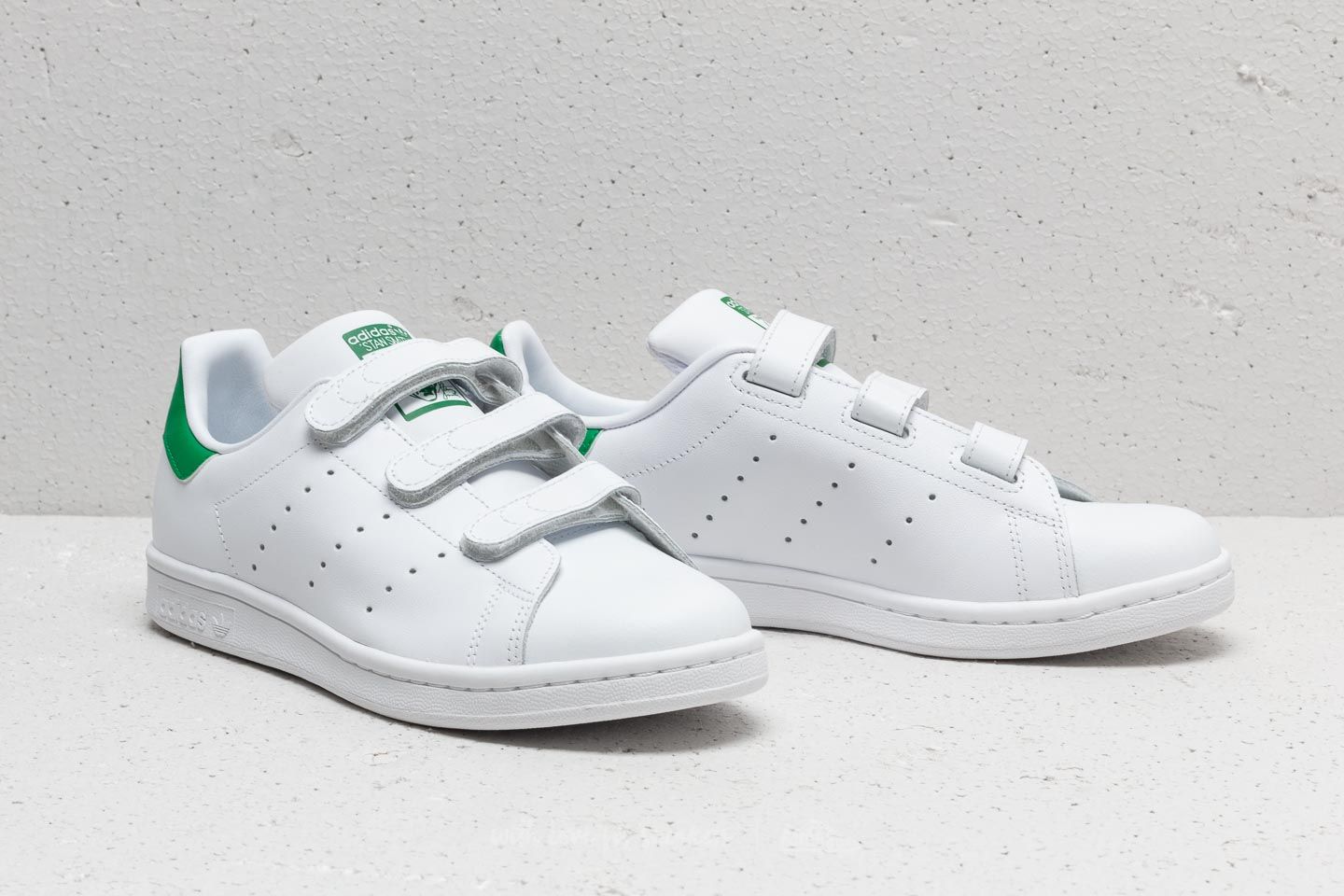 adidas gazelle silver green womens Adidas Stan Smith White Mens