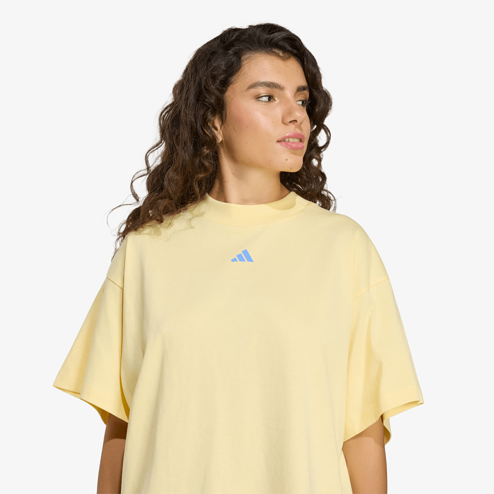 Tričká adidas W 3Ss Gfx Tee2 Almost Yellow