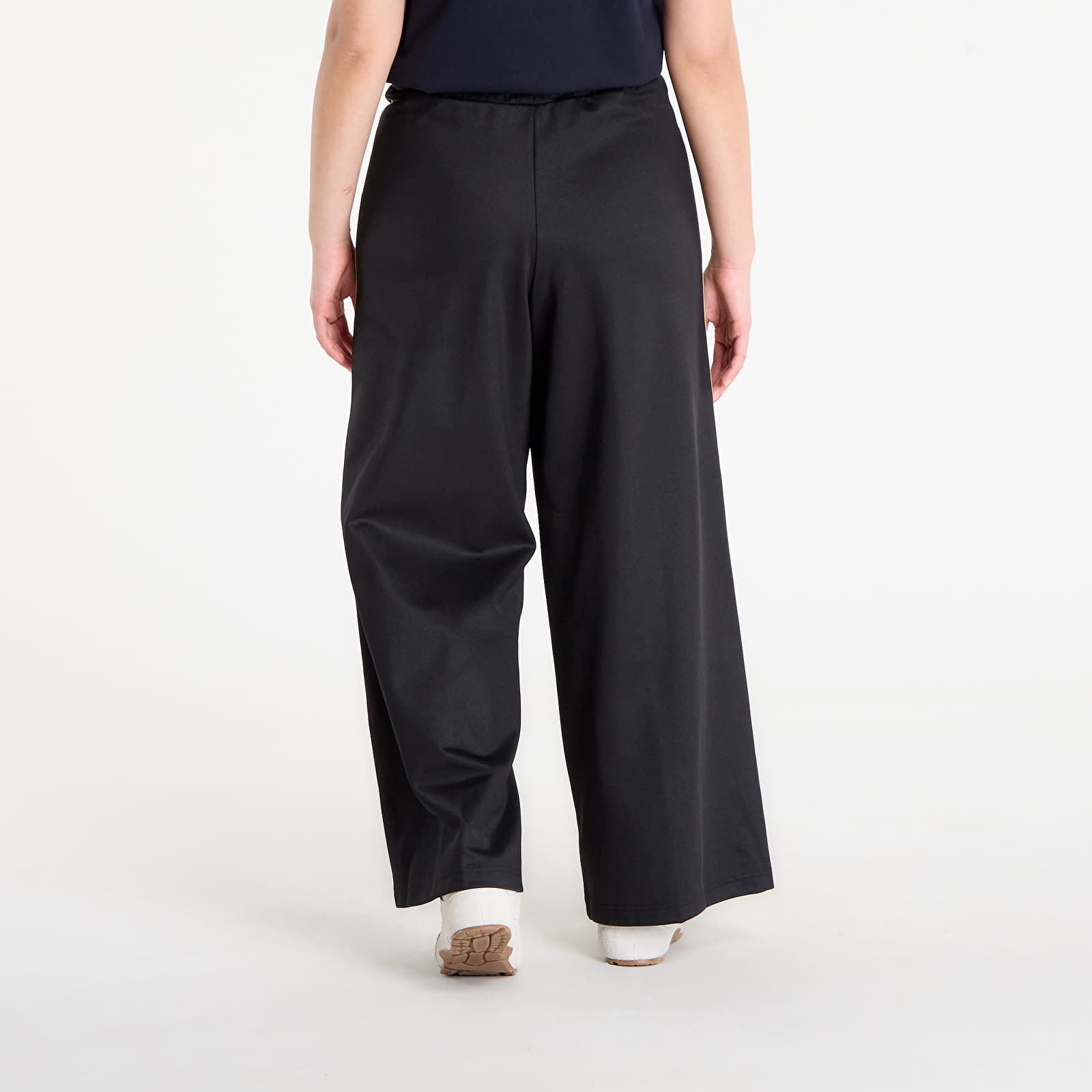 Women's sweatpants FRED PERRY Taped Track Pants Black/ Champagne