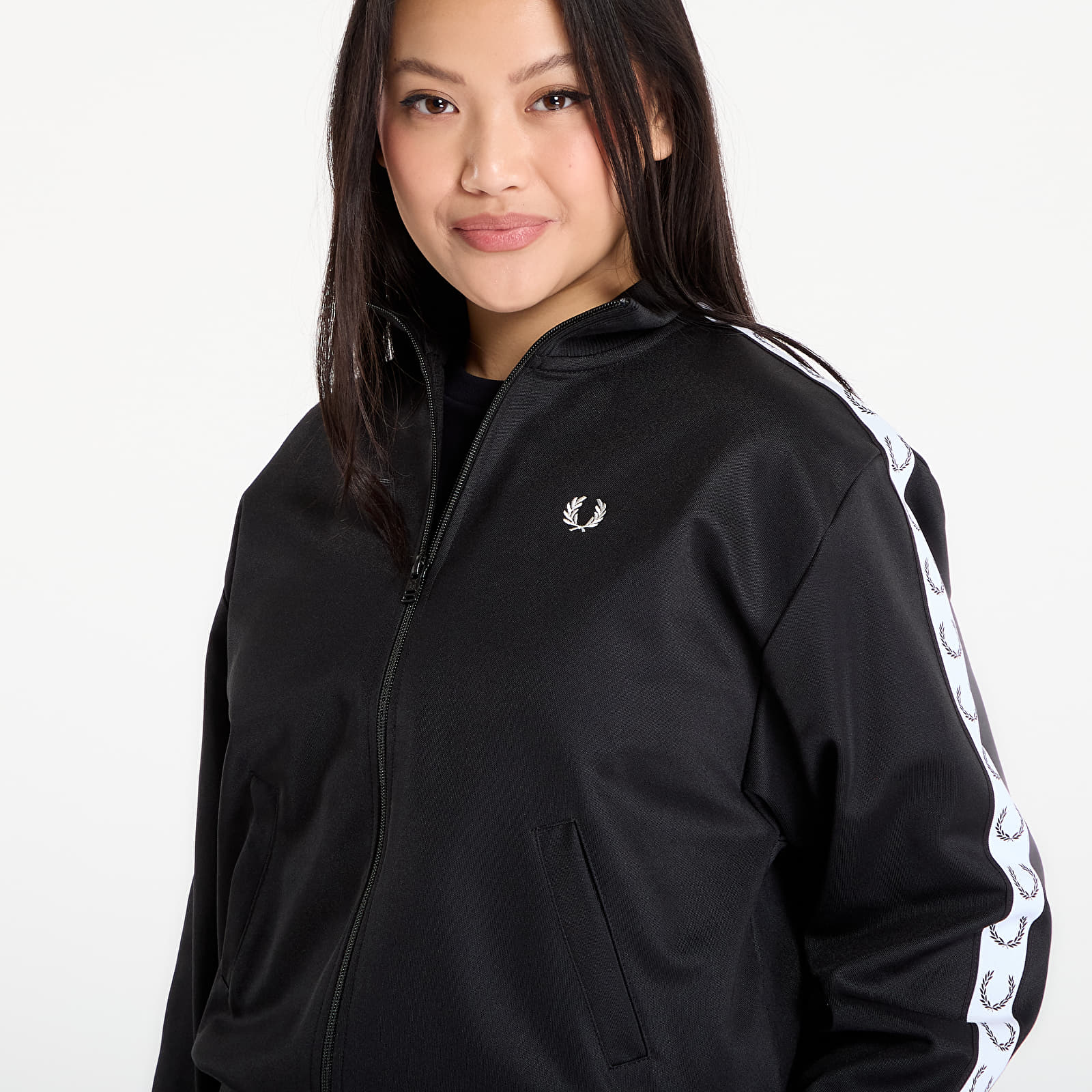 Casacos com capuz para mulher FRED PERRY Taped Track Jacket Black