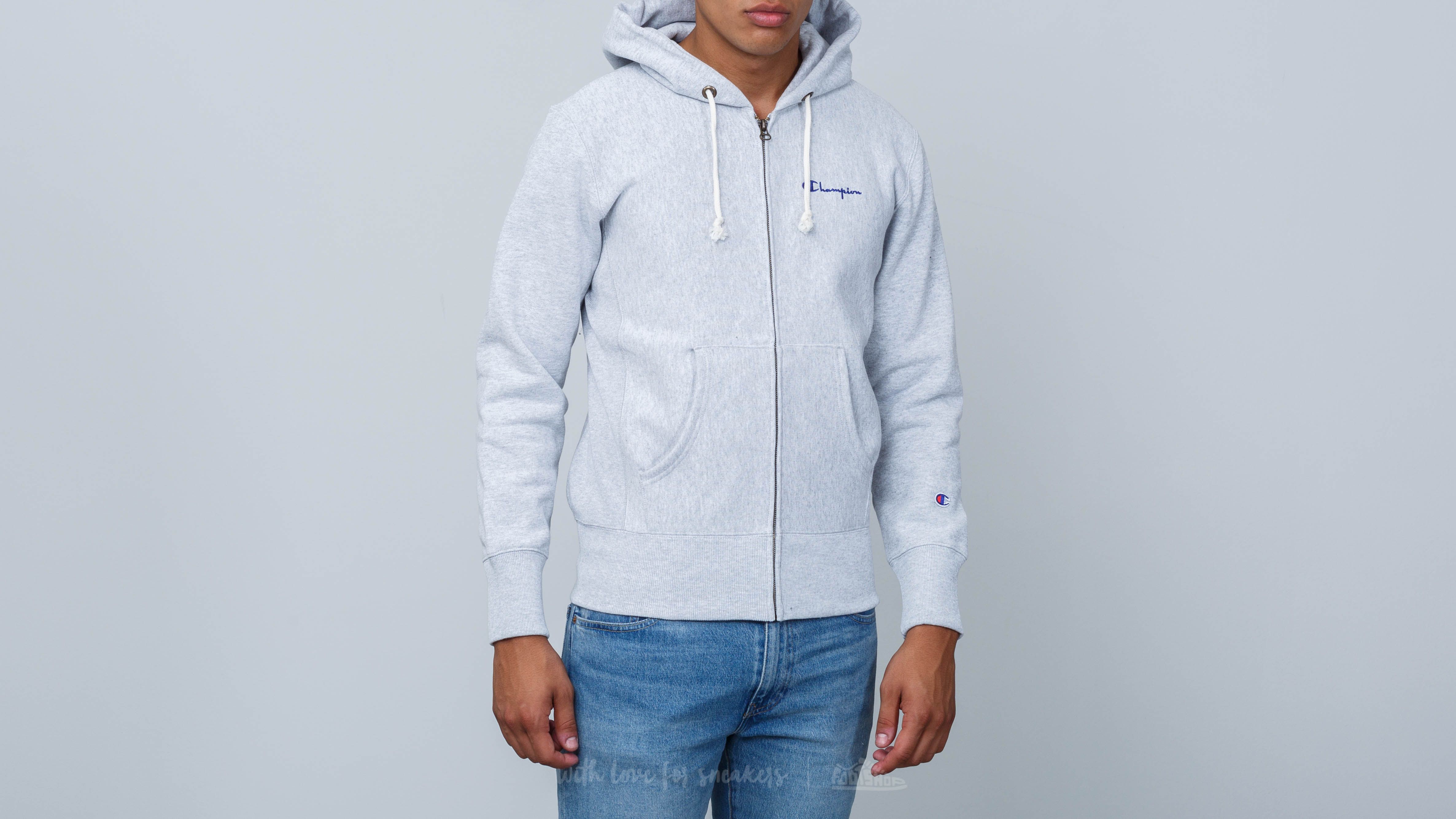 Champion sweater deals light blue sneakers