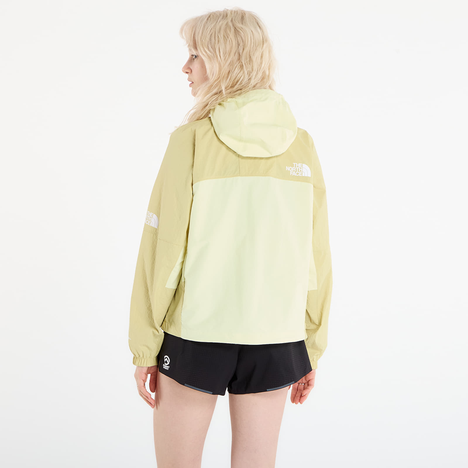 Kurtki wiatrówki The North Face Hke Utility Wind Jacket Lemon Mist/ Pear