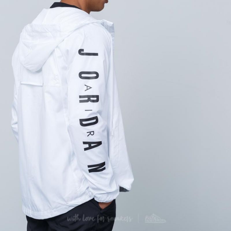 JORDAN　ホワイト ボンバージャケット Jackets Jordan Sportswear Wings Windbreaker Jacket White/ Black