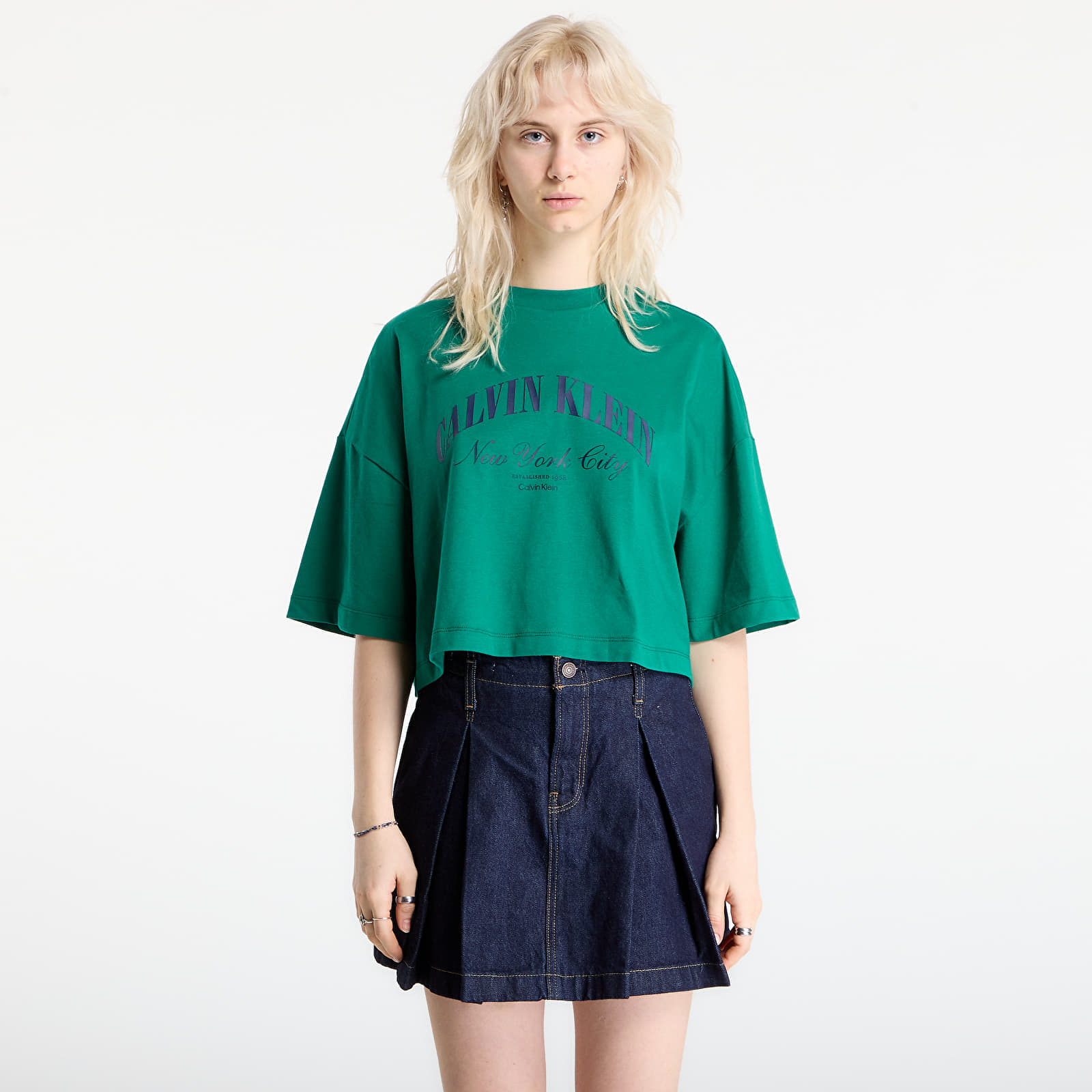 Тениска Calvin Klein Jeans Ss Cropped Boxy Heri Tee Green XS