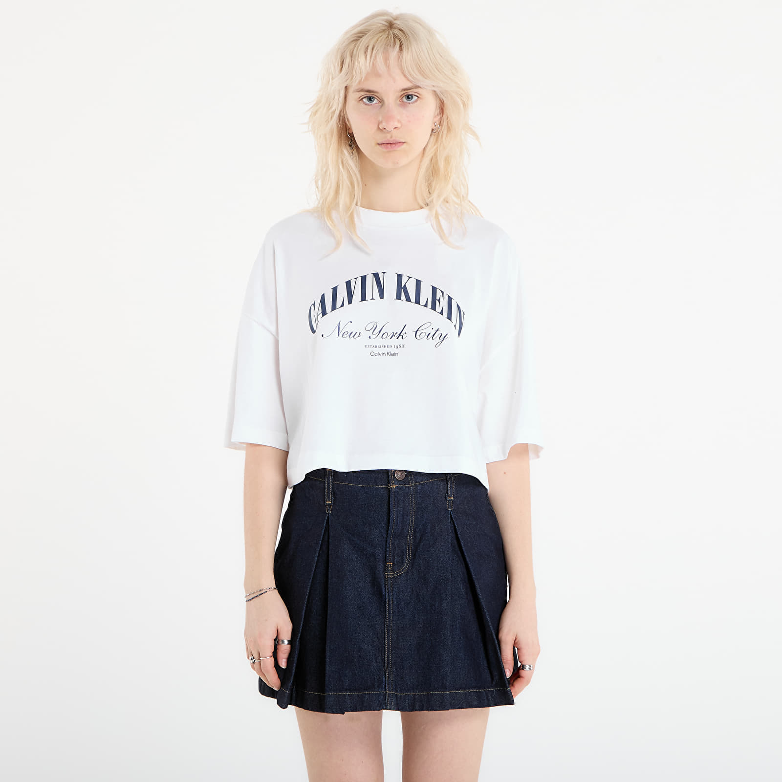 Тениска Calvin Klein Jeans Ss Cropped Boxy Heri Tee White XS