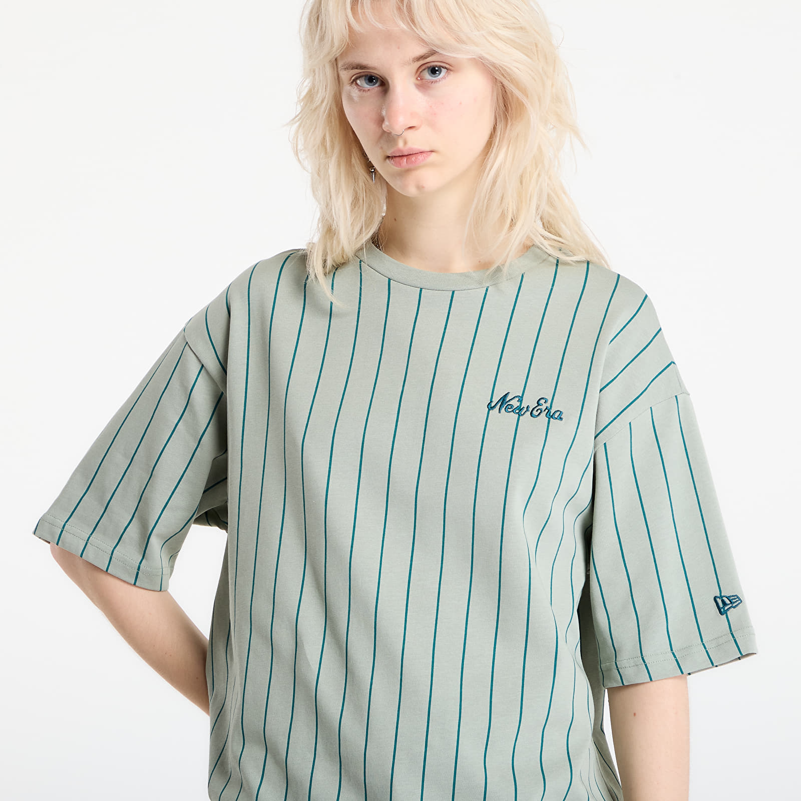 T-Shirts New Era Pinstripe Os Tee UNISEX EVG