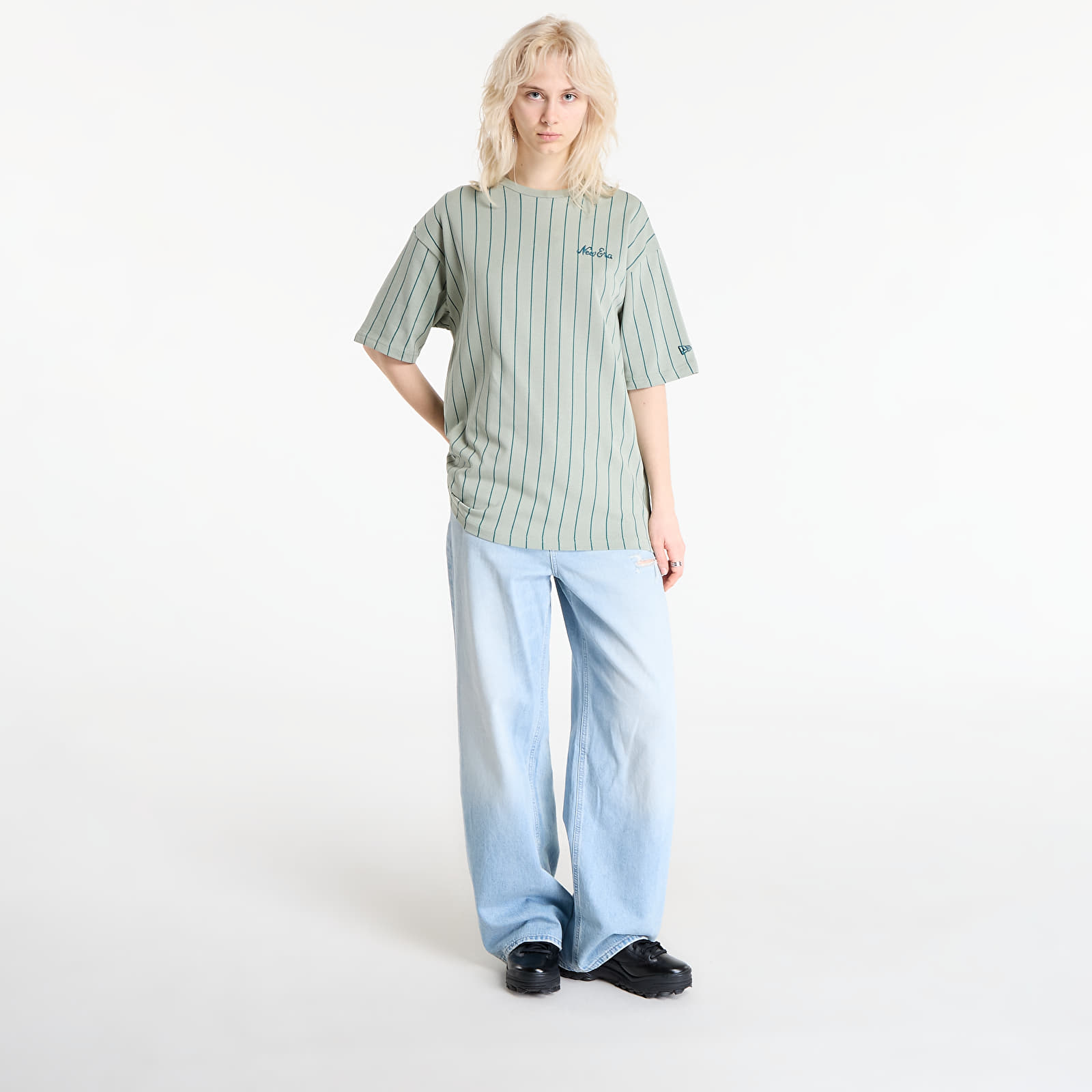 T-Shirts New Era Pinstripe Os Tee UNISEX EVG