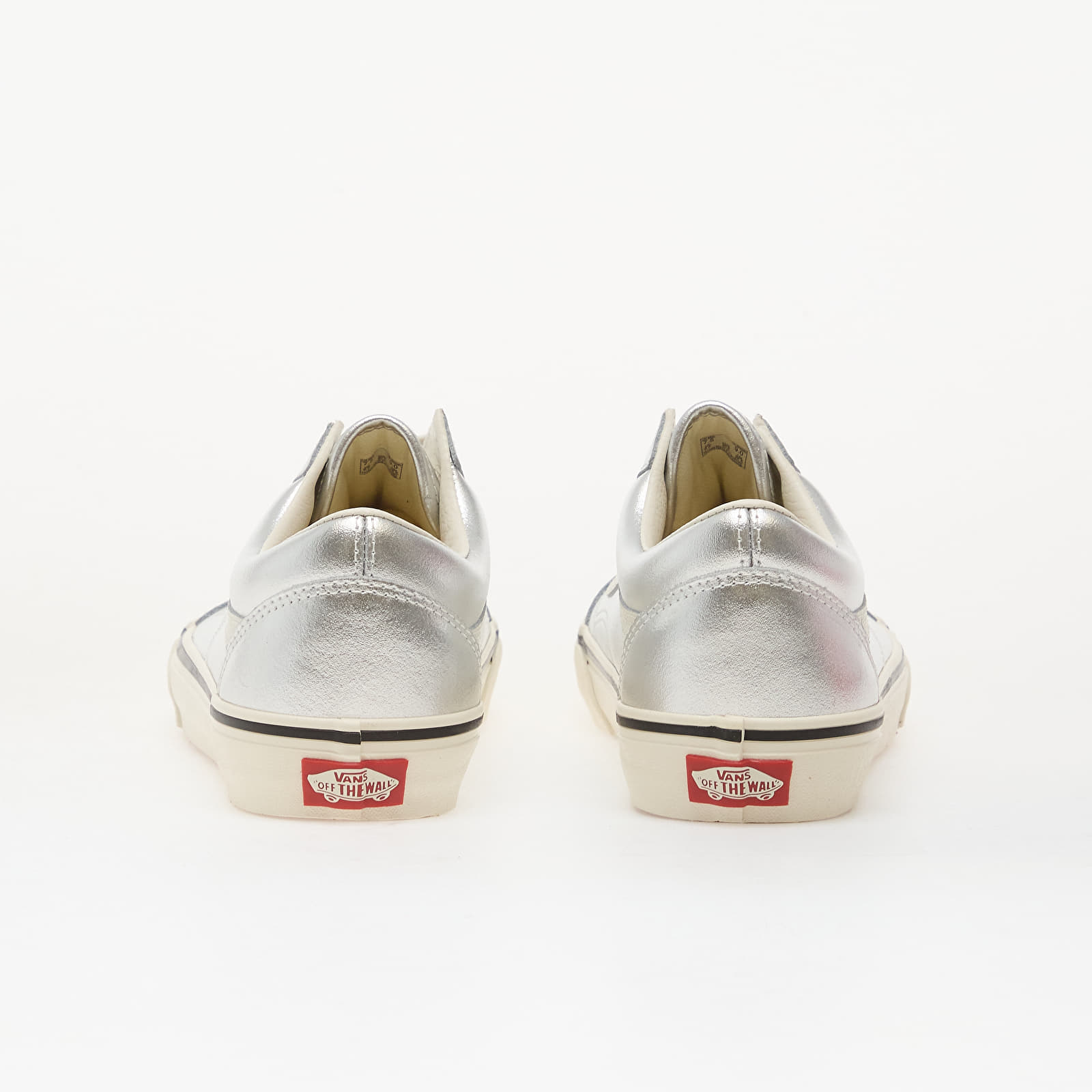 Мужская обувь Vans Old Skool Leather Metallic Silver