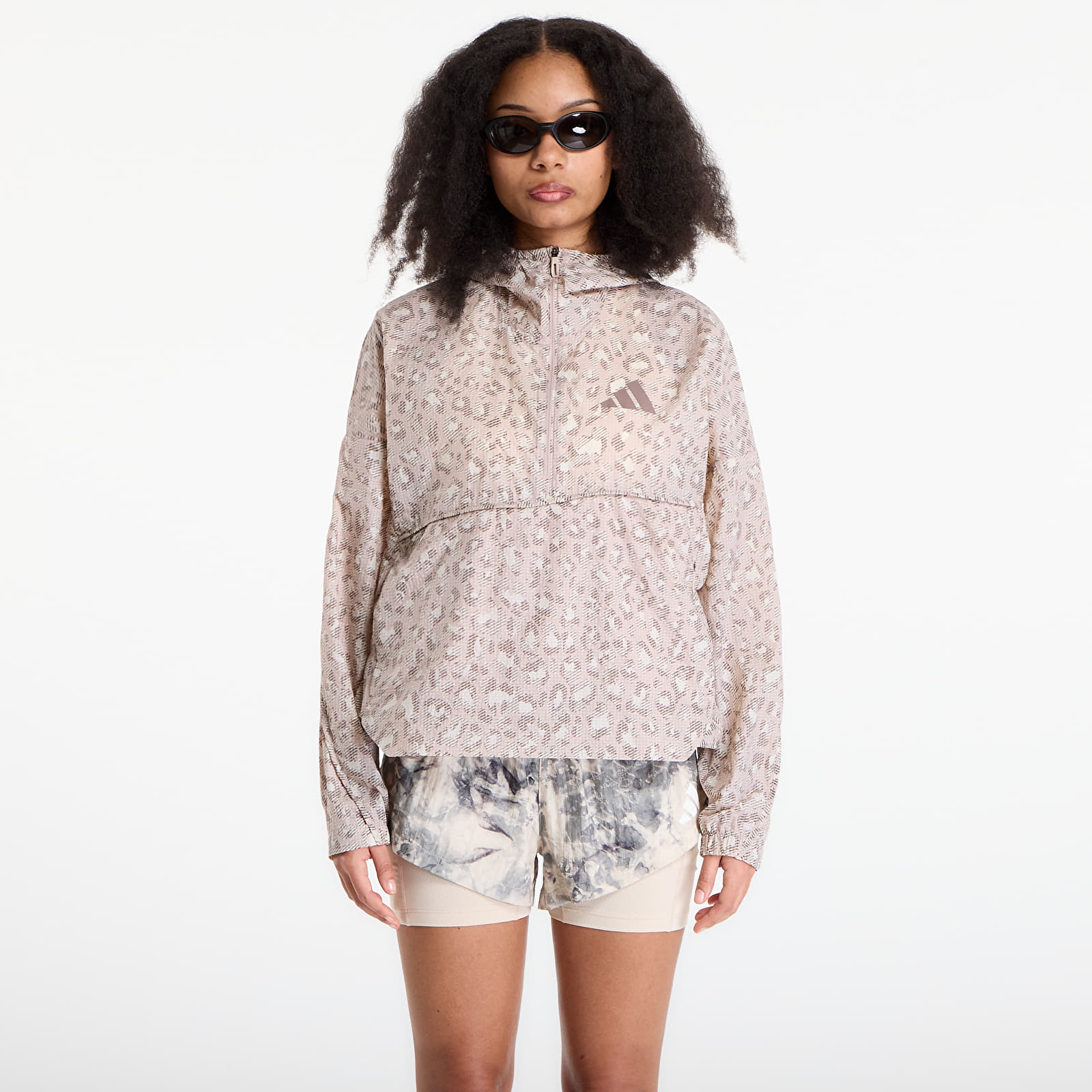 Γυναικεία σακάκια adidas Terrex Xploric Clima365 Printed Wind Anorak Wonder Alumina/ Wonder Taupe/ Trace Brown