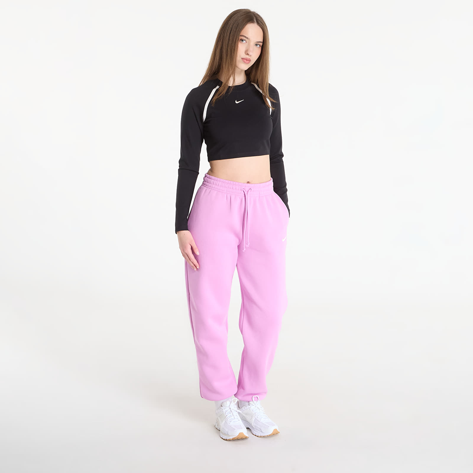 Camisetas de mujer Nike Sportswear Women's Tight Long-Sleeve Cropped Top Black/ Black/ Chalk/ Chalk