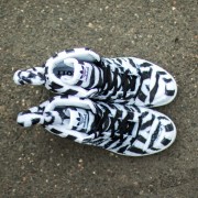 Adidas jeremy store scott blanche