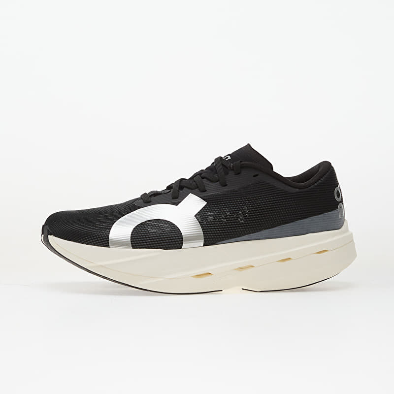 On M Cloudboom Volt White/ Black