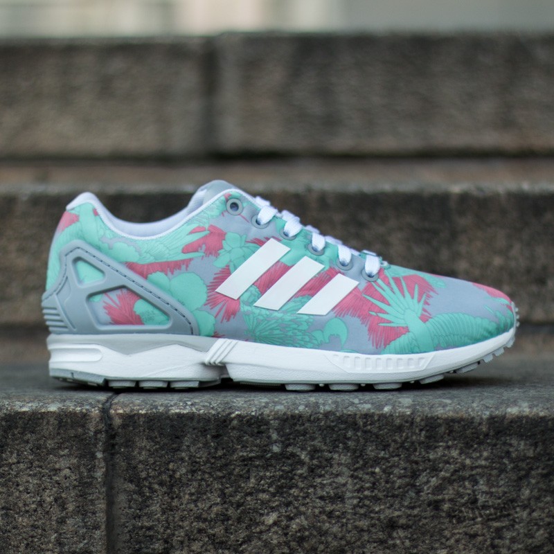 Women's shoes adidas ZX Flux W Clonix/Ftwr White