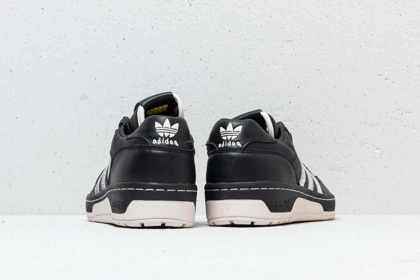 Adidas x united arrows & sons rivalry low online